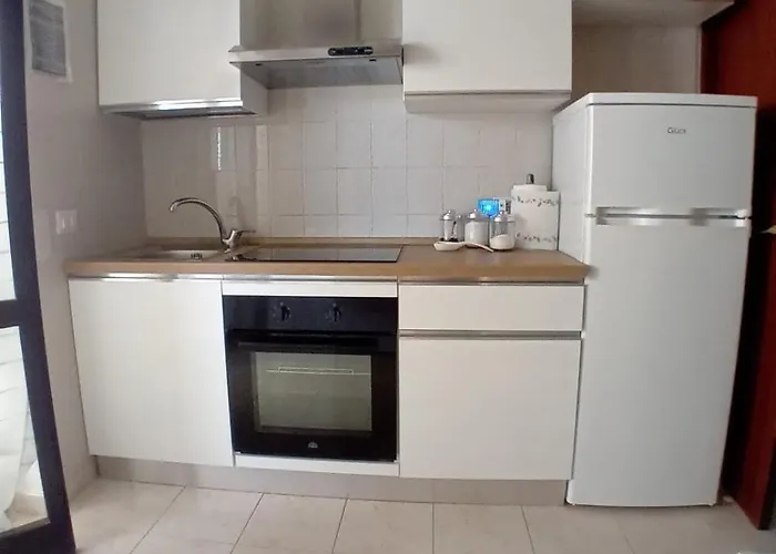 Apartment Monolocale Vista Mare Baia Gran Viale Al Mare 31